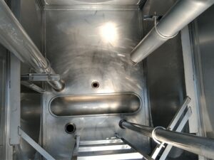 貯水槽1＿株式会社ビルカン